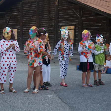 Chalet De Denis Luxe Alpin Et Emplacement Ideal à *