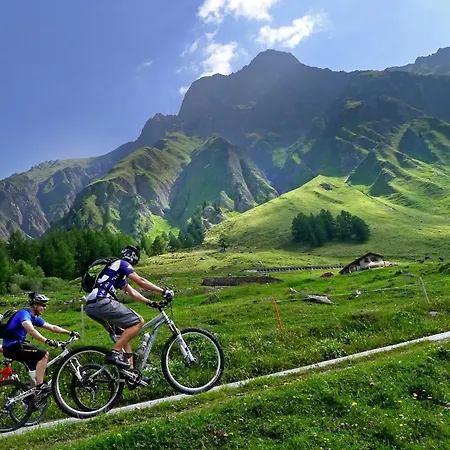 De Denis Luxe Alpin Et Emplacement Ideal à *