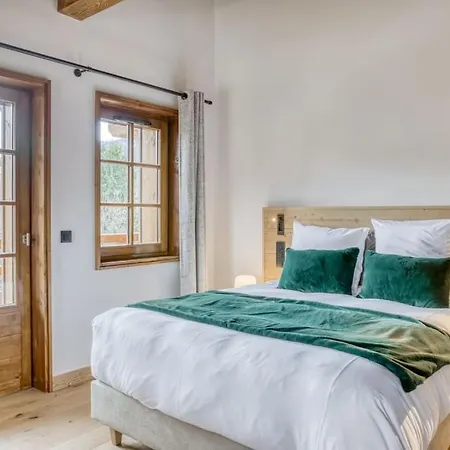 Chalet De Denis Luxe Alpin Et Emplacement Ideal à *