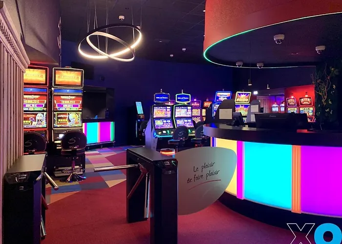 木屋 De Denis Luxe Alpin Et Emplacement Ideal A *